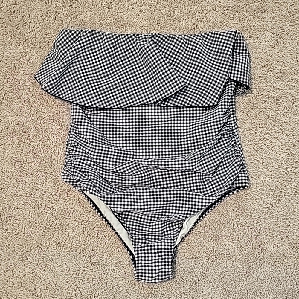 Strap and/or Strapless One Piece Bathing Suit